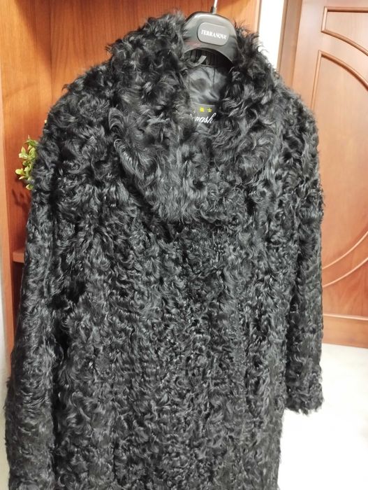 Шуба каракуль до коліна ХL Б/У