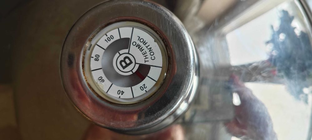 garnek metalowy 5 l. z pokrywką metalową i czujnikiem temperatury