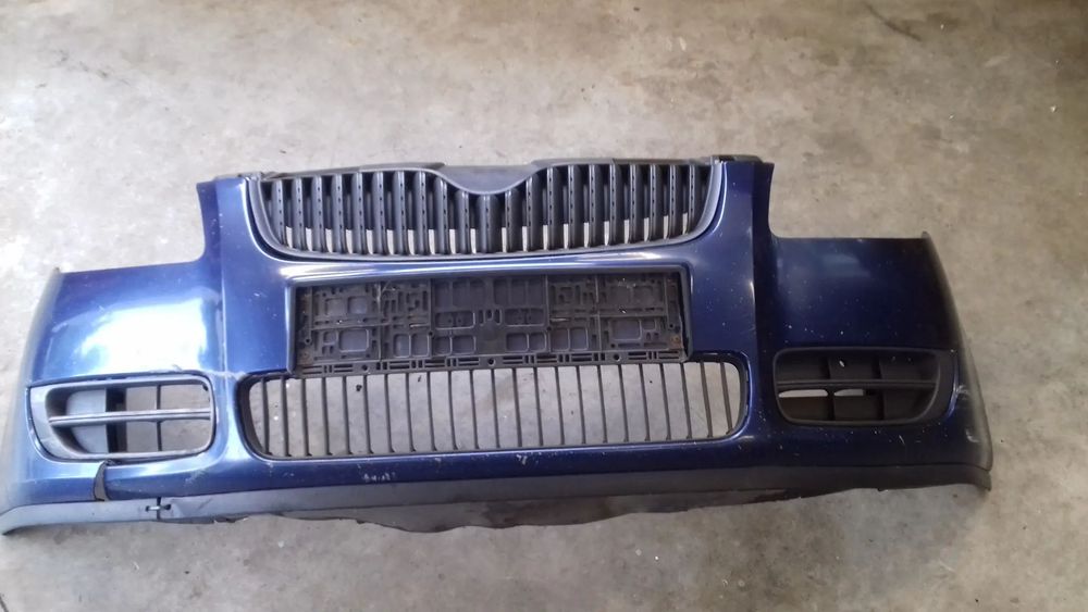 zderzak przód przedni Fabia II 1.6 TDI CAYC 9462