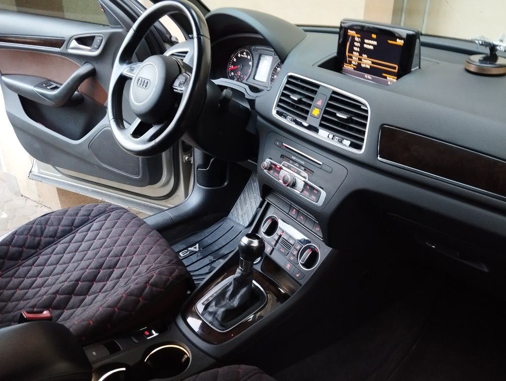 Продам Audi Q3,2016 р., Premium Plus,абсолютно ціла! Рідна фарба!