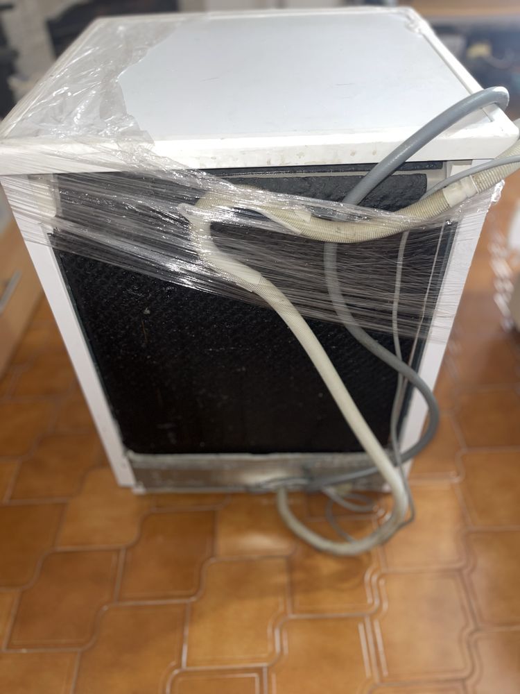 Máquina de lavar louça KUNFT