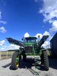 Самохідний оприскувач John Deere 4730