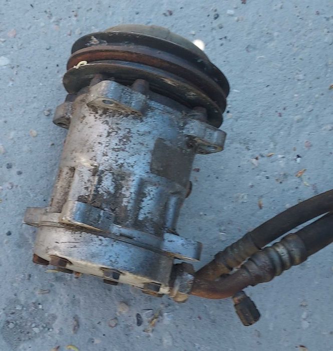 Sprężarka klimatyzacji kombajn claas Dominator Lexion