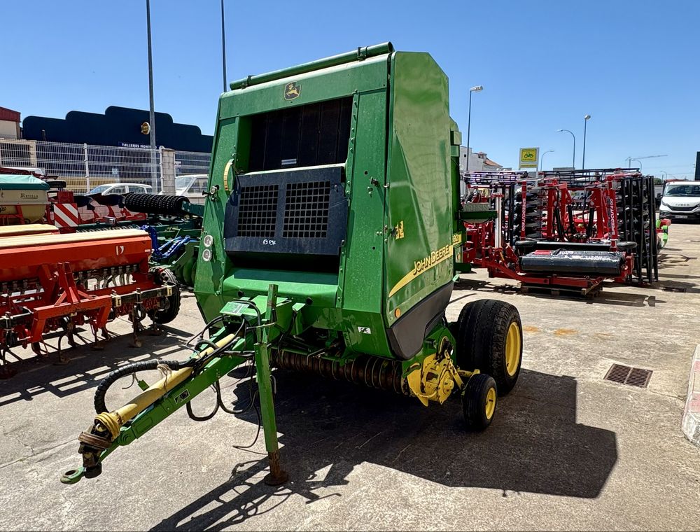 enfardadeira de rolos john deere
