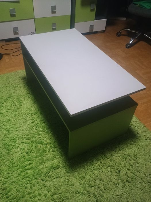 Zestaw mebli młodzieżowych