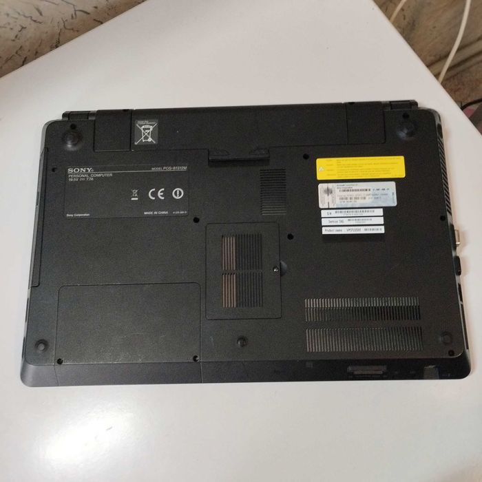 Мощный ноутбук Sony VAIO PCG-813| 16.4дм|4 ядра |видео 1 гб |8/128 SSD