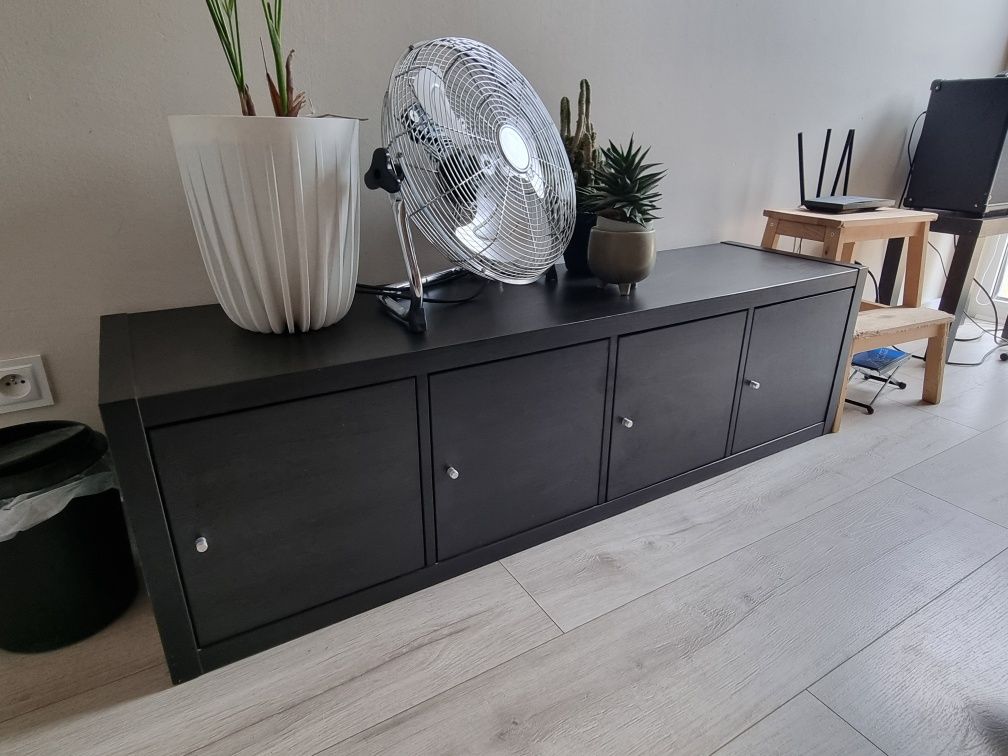 Szafka regał Ikea Kallax z drzwiczkami, czarnobrąz