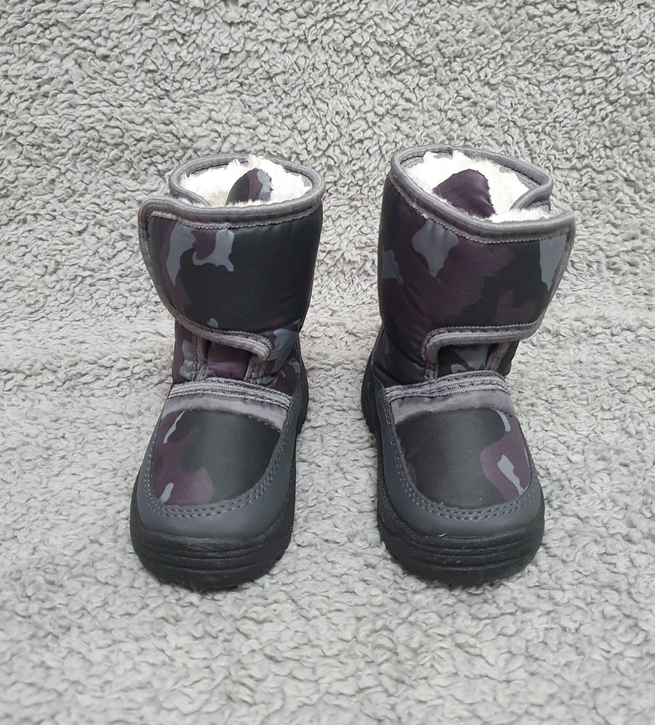 Дитячі зимові дутіки для хлопчика теплі на липучках чоботи черевики