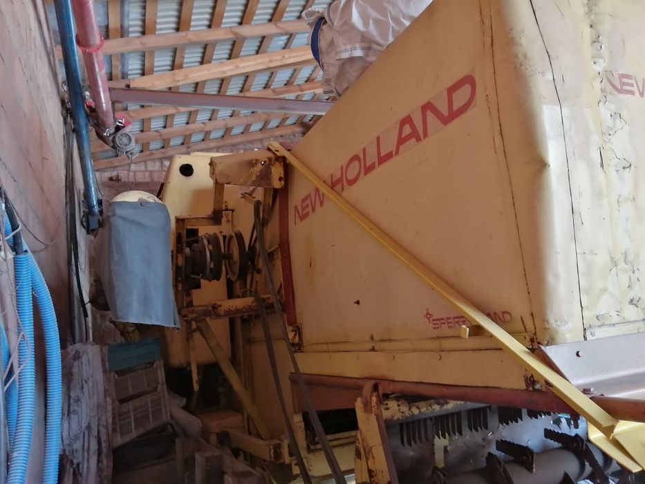 New Holland clayson 1545