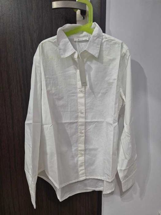 Biała koszula z kołnierzykiem roz. 128 Nowa Reserved