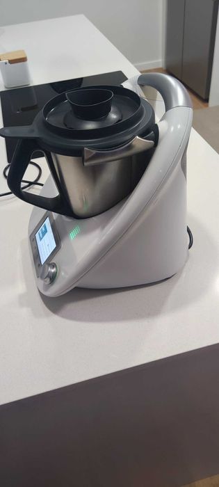 Bimby TM5 com acessórios em muito bom estado