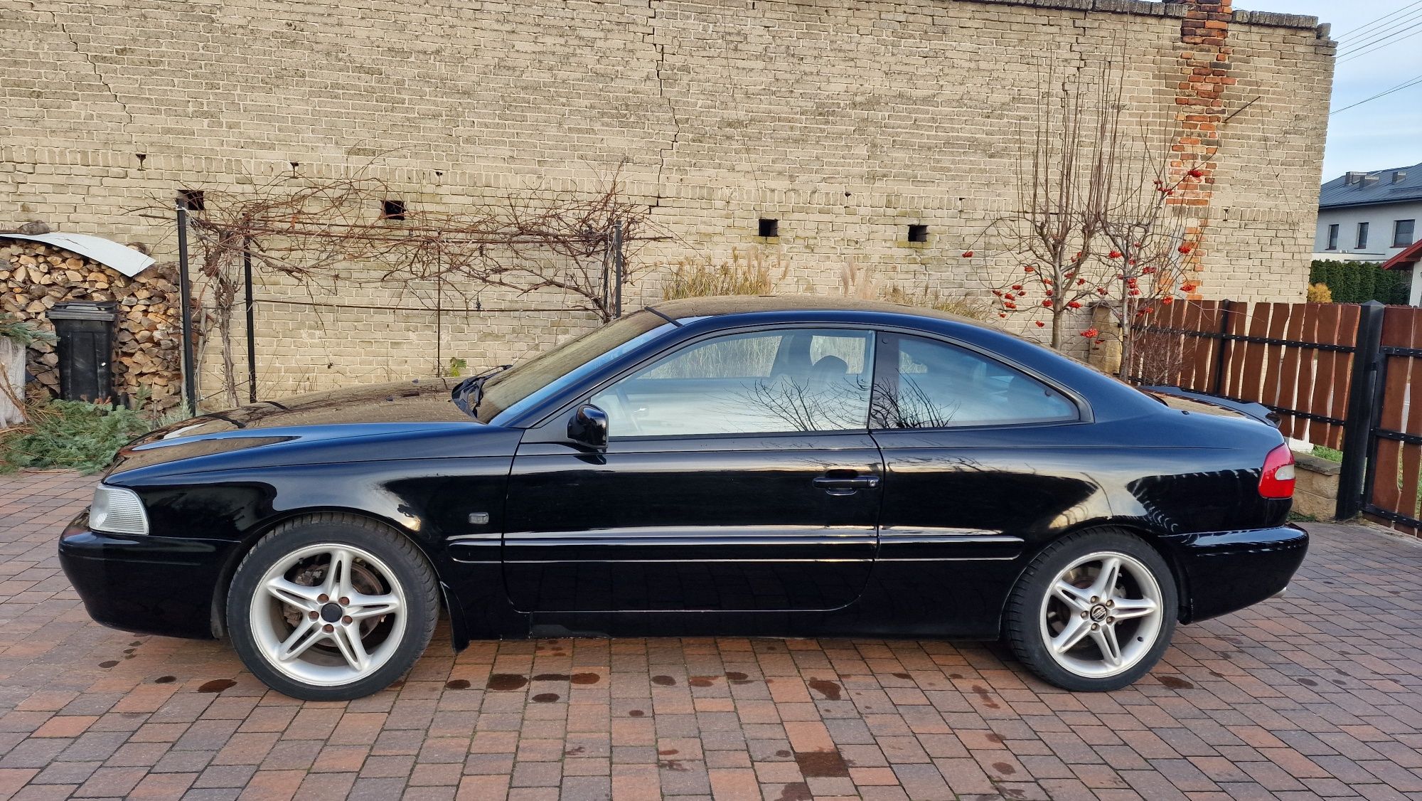 Volvo C70 2.4t 193km coupe