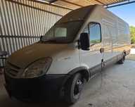 Iveco Daily 35C15 p trabalhos de projeção de Poliureia e Poliuretano