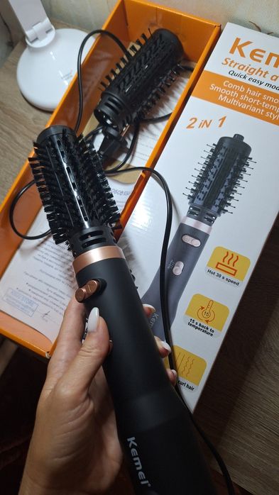 Фен браш Kemei Гребінець для брашингу фен-щітка стайлер браш  2 в 1