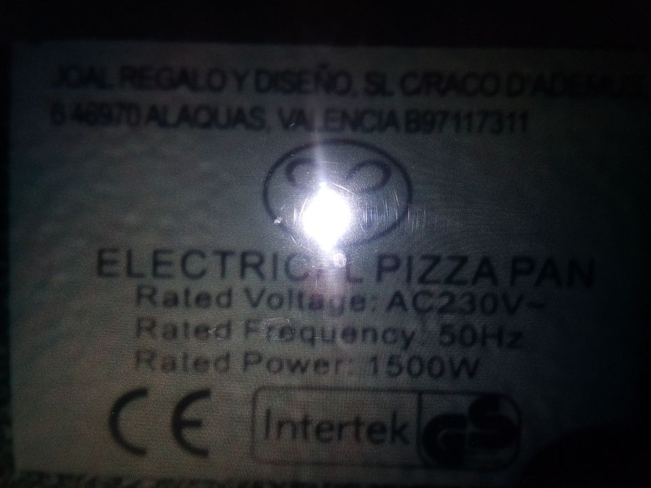 Forno elétrico, marca Electrical Pizza Pan. Nunca usada, nova.