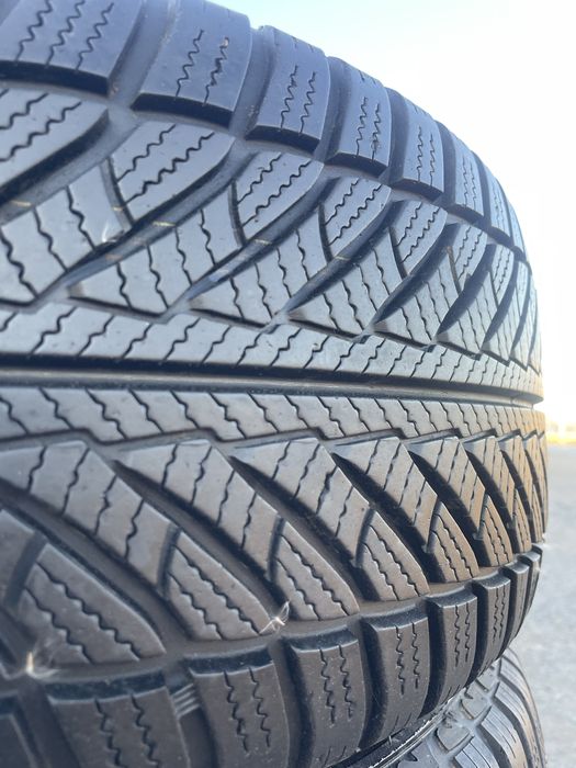 Шини 245/55/17 goodyear зимові комплект склад R17