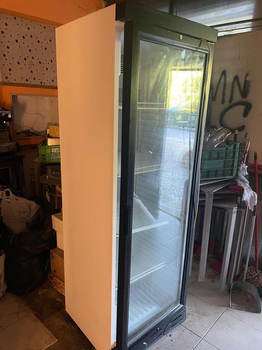 Arcas frigorificas  bebidas etc