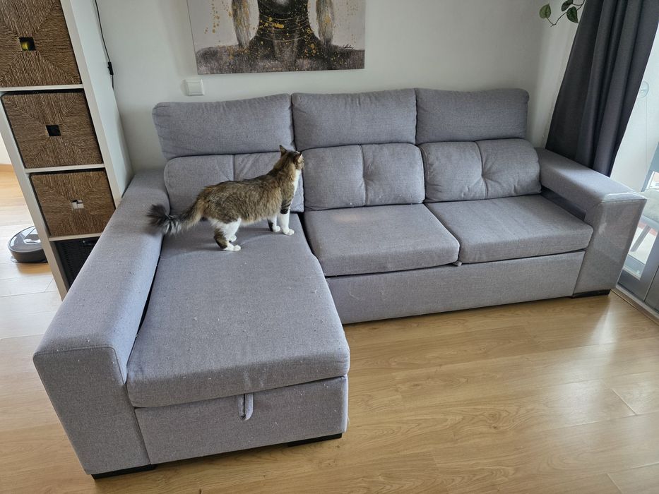 Sofá cama com chaise long