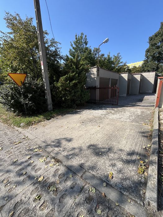 Garaż murowany 17,5 m2 Łódź Chojny