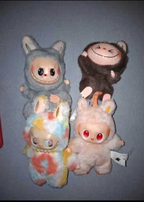 Peluche labubu novos nunca foram usados