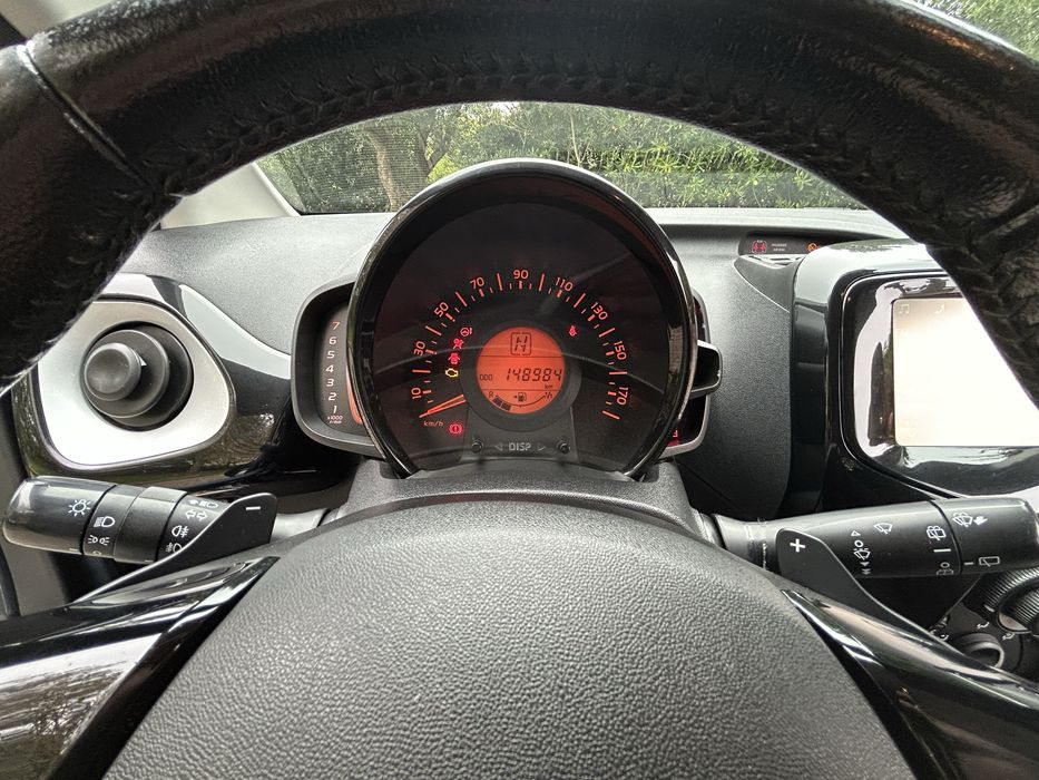 Toyota Aygo 1.0 VVTi MMV - Caixa Automatica