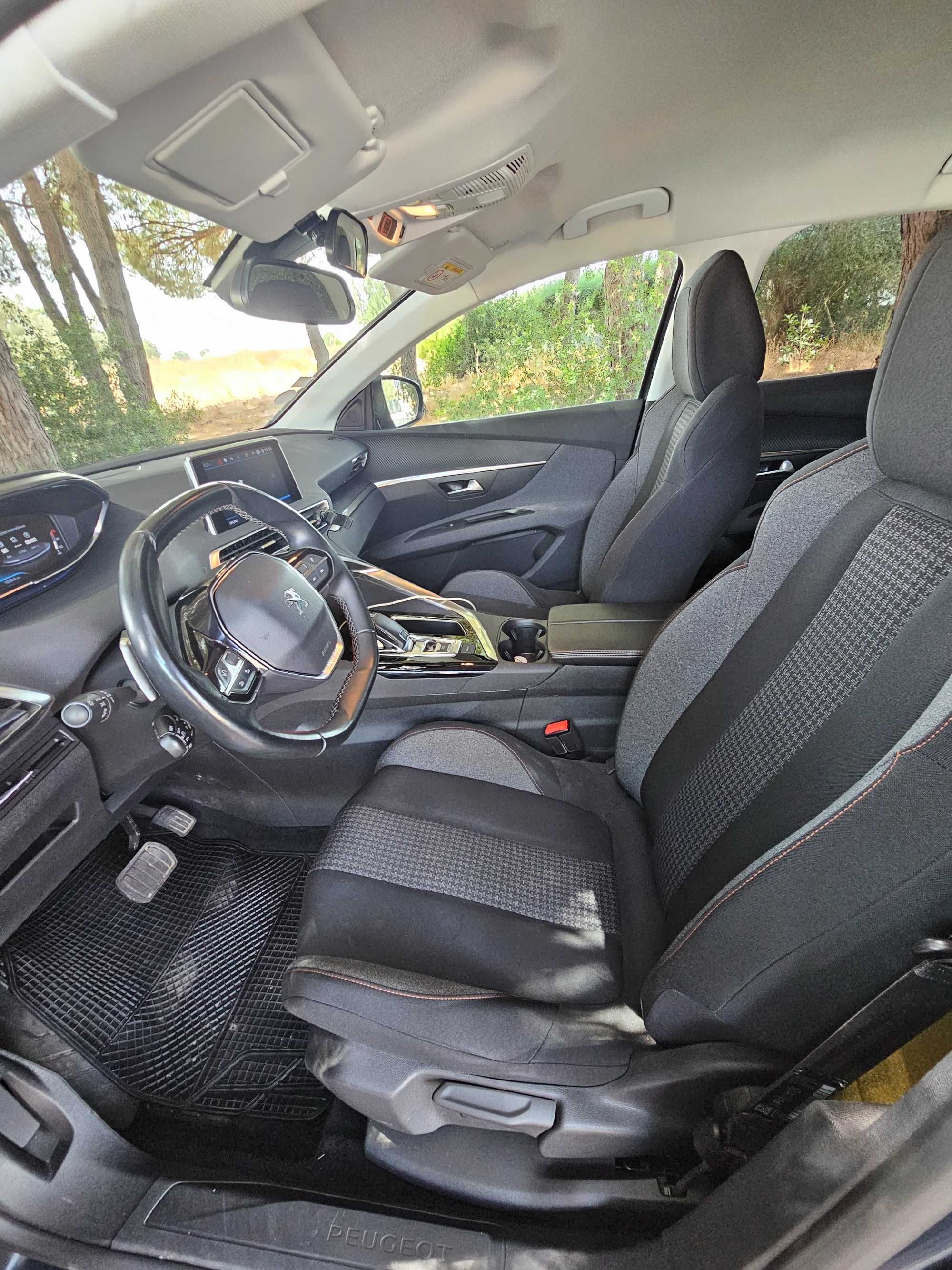 PEUGEOT 3008 Puretech 130ch S&S EAT8 Active Business