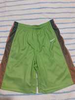 Calção Nike tm 12/13Anos  Novo