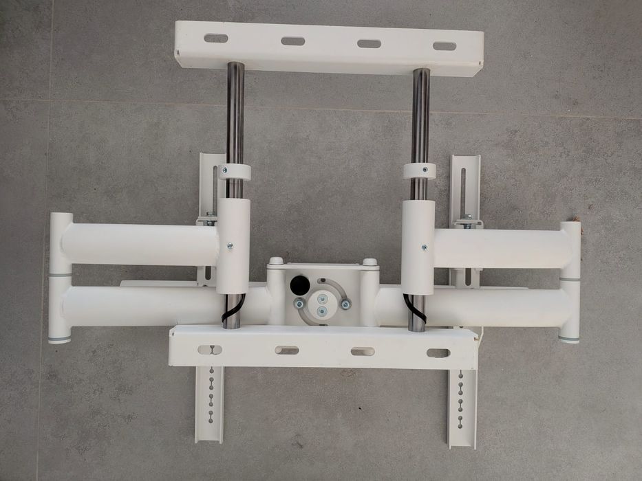 Wieszaki do TV białe