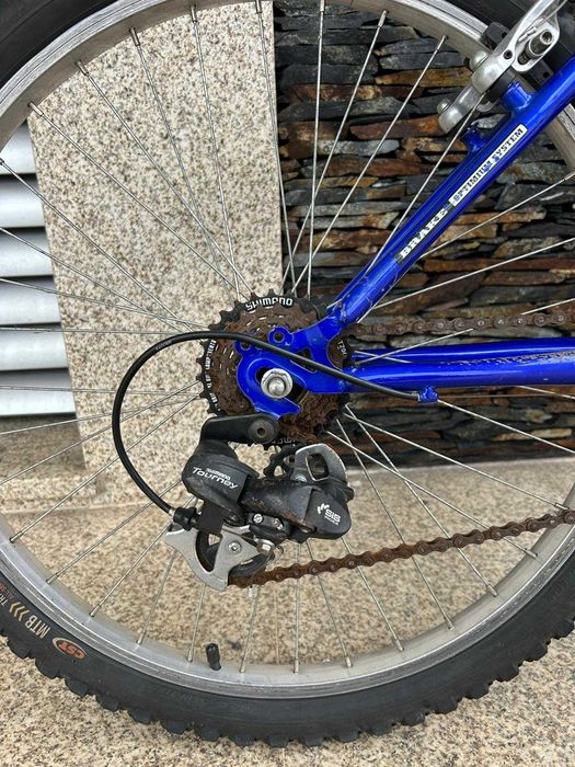 Bicicleta – tudo funcional – bom estado