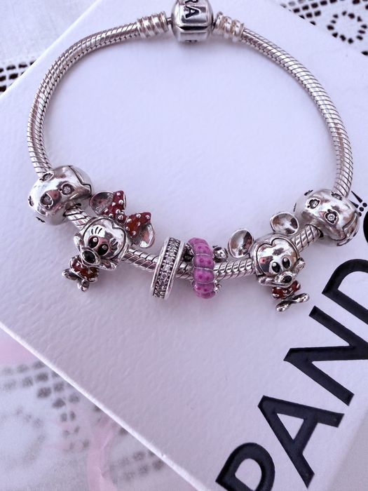 Pulseira Pandora 17,contas Mickey & Minie e mais contas,origem Pandora