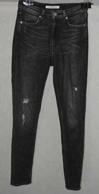 Elastyczne jeansy rurki Calvin Klein 26/32