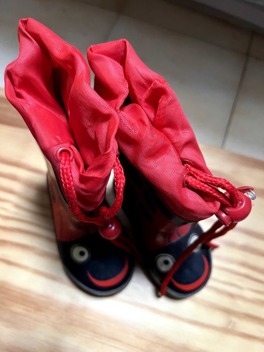 (NOVO) Galochas Joaninha - Tamanho 19/20