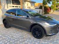 Tesla Model X - oportunidade