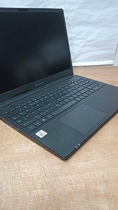 Toshiba Satellite  L50-G i5-10 gen 16GB  256GB SSD 15.6" FHD Gwarancja