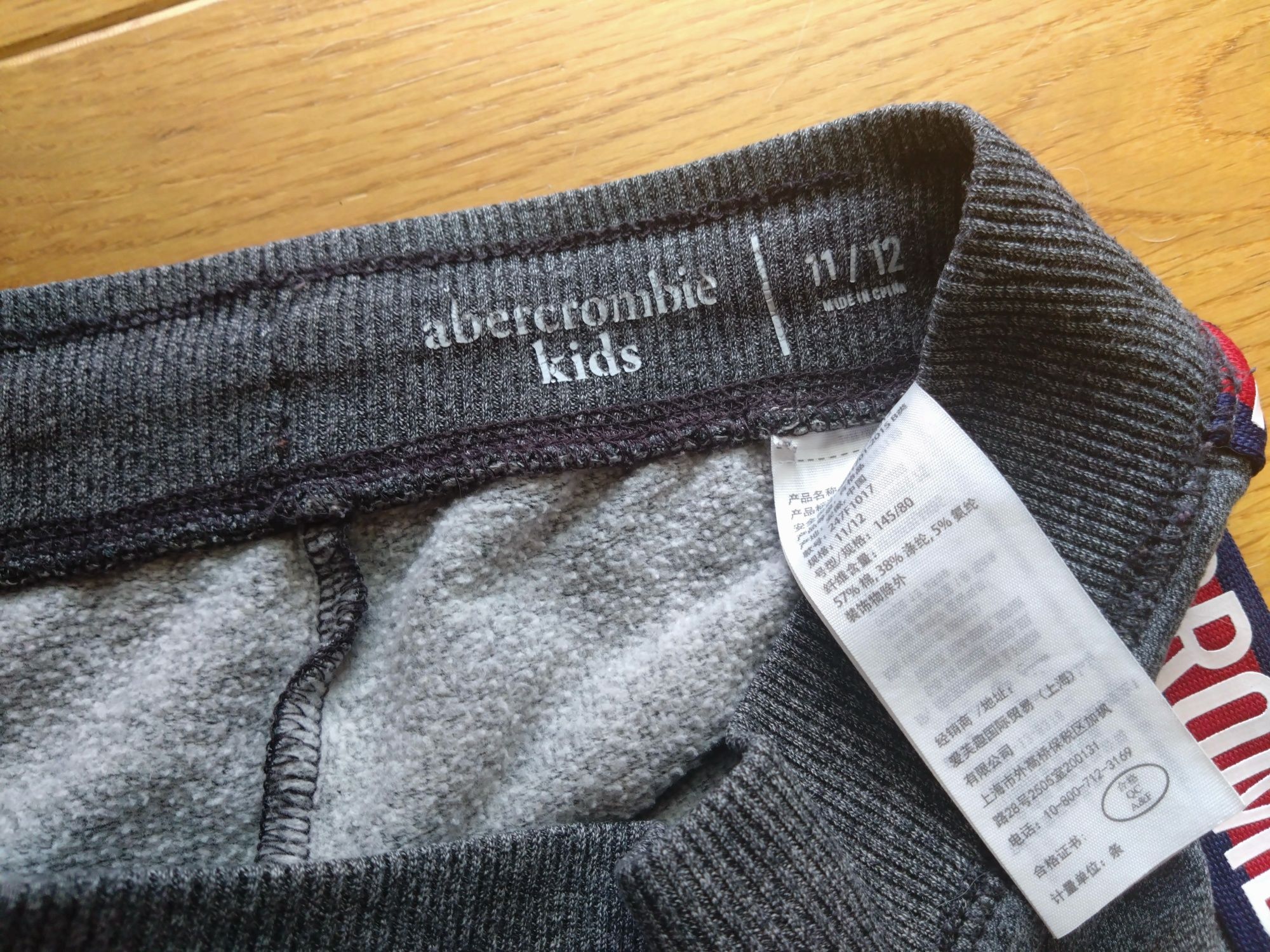 Spodnie dresowe Calvin Klein i Abercrombie