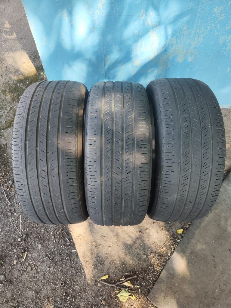 Продам шини Kumho 225/45/18