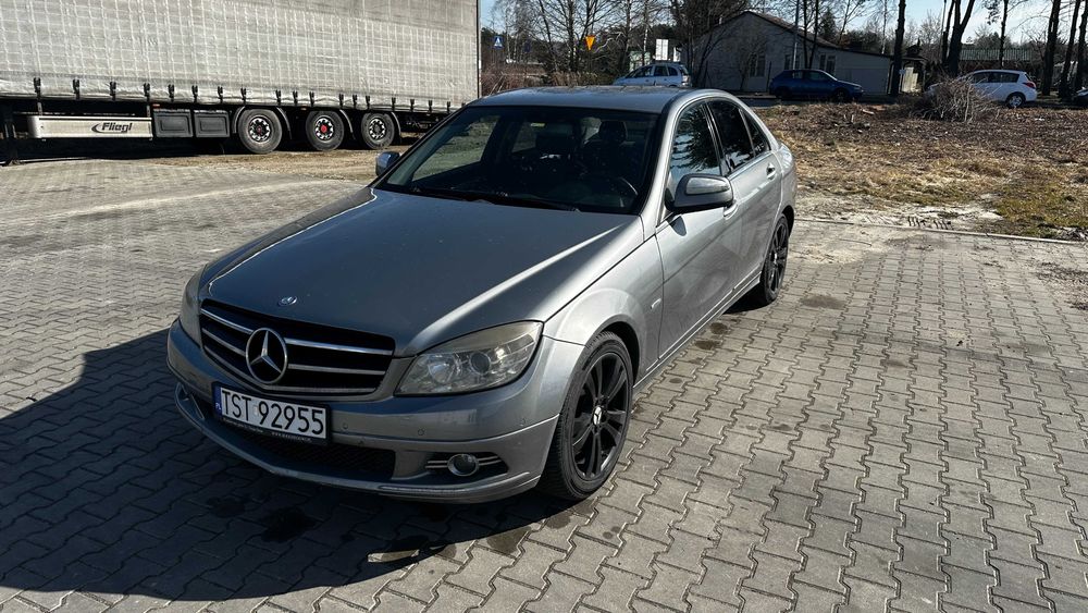 Mercedes W204 rocznik 2008 CDI AVANTGARDE