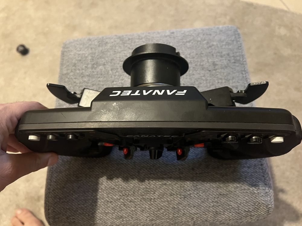 Vendo volante fanatec formula v2.5