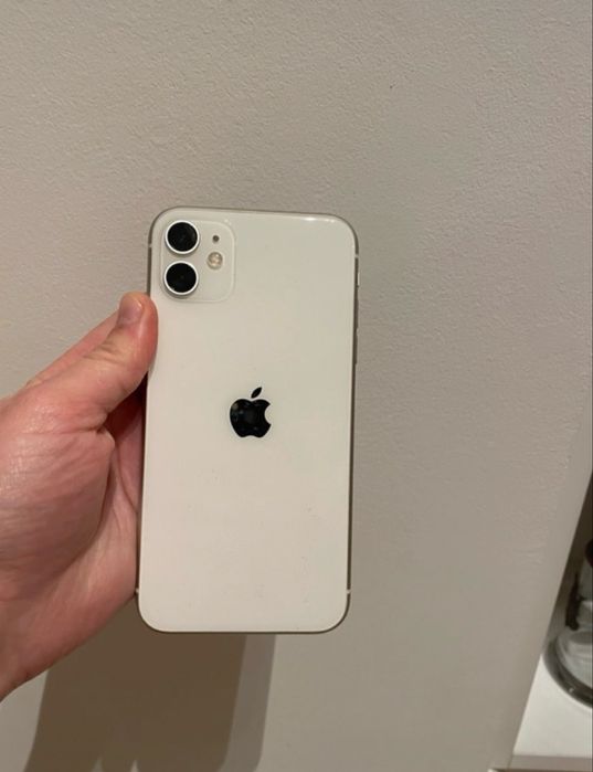 Iphone 11 128GB.