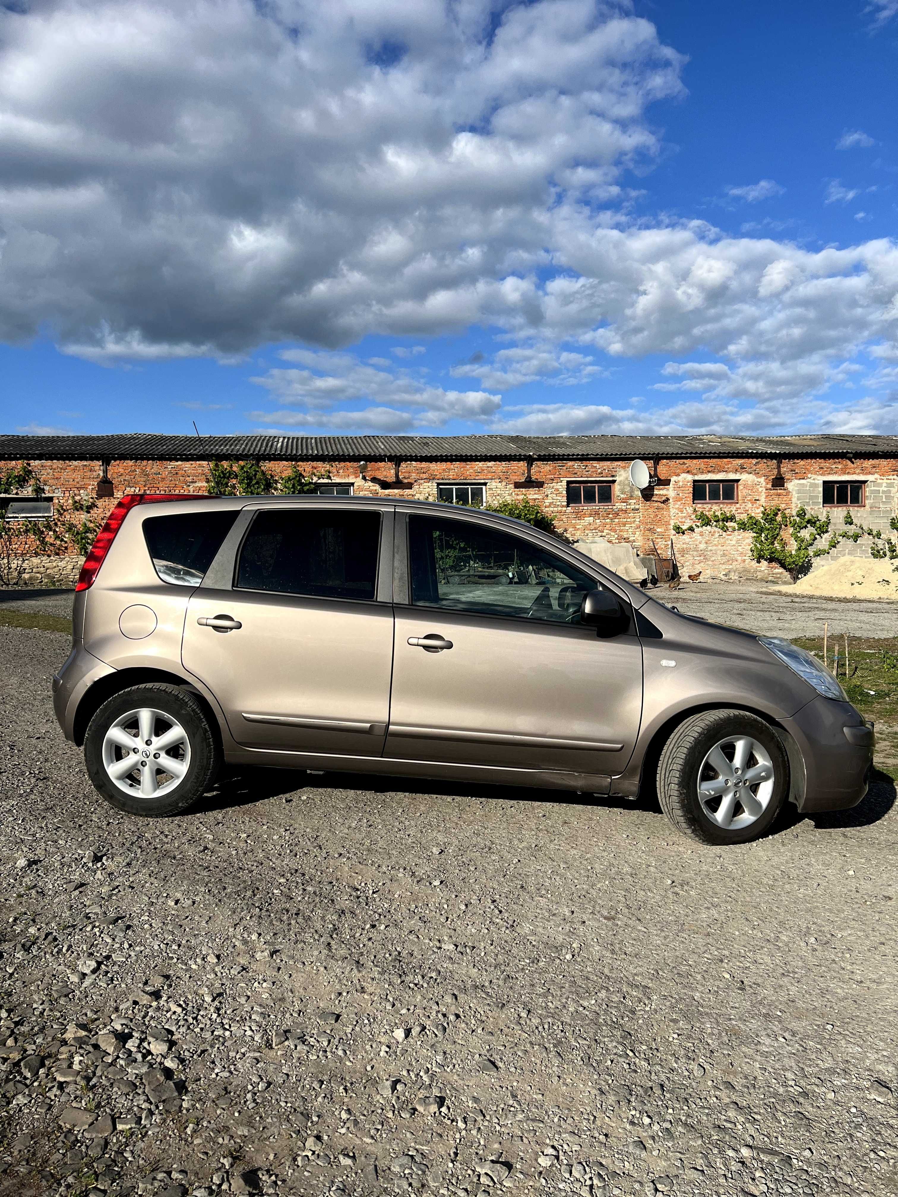 Nissan note 2007