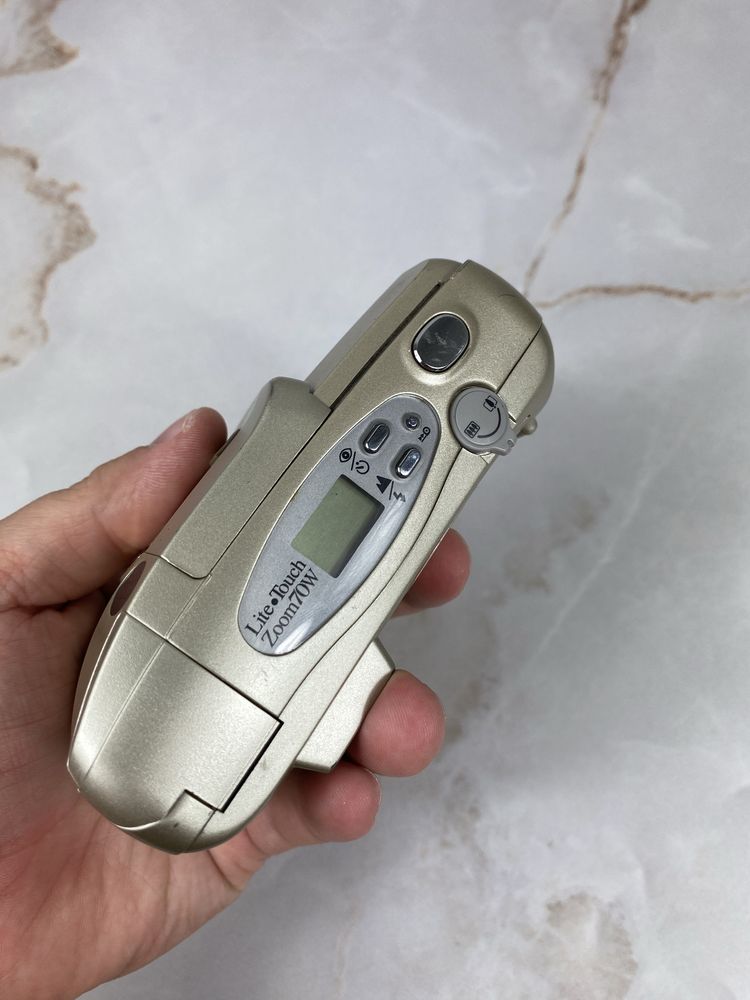 Aparat analogowy na klisze Nikon lite touch zoom 70w