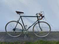 Rower Motobecane w stylu vintage