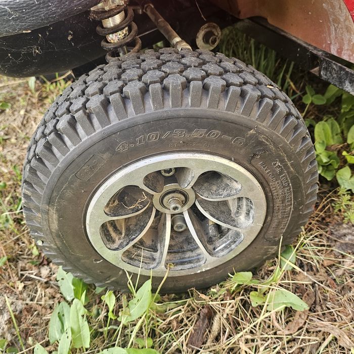 Skuter inwalidzki elektryczny