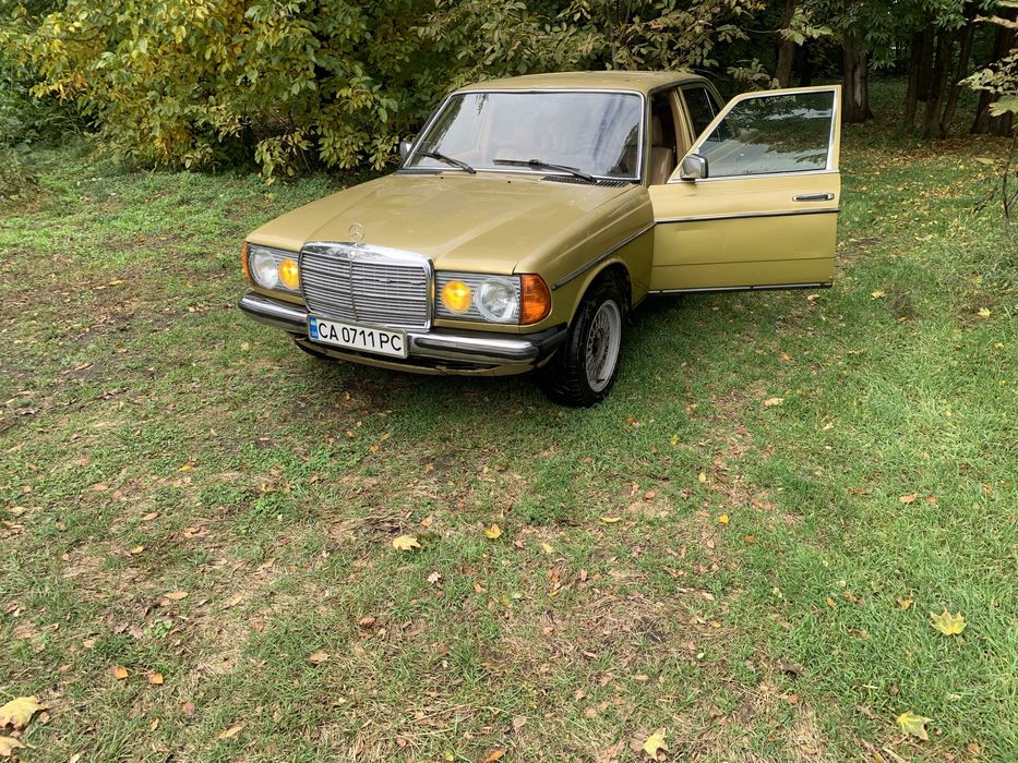 Mercedes w123 2,3 Benz