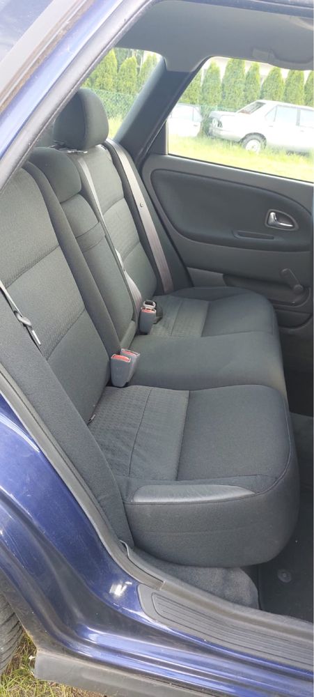 Volvo V40 Kombi 1.8 benzyna