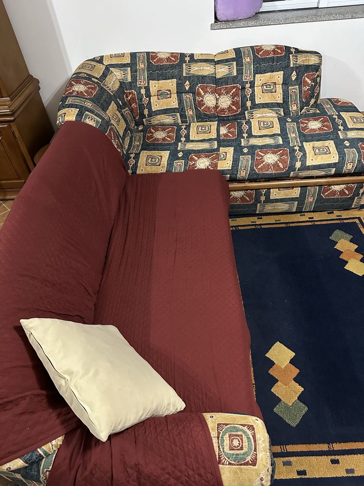 Sofá de canto com cama e arrumação + Poltrona