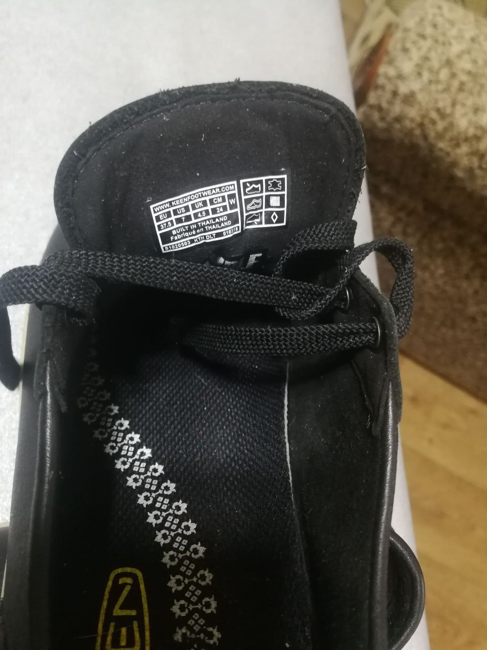 Кожаные ботинки KEEN р.37,5