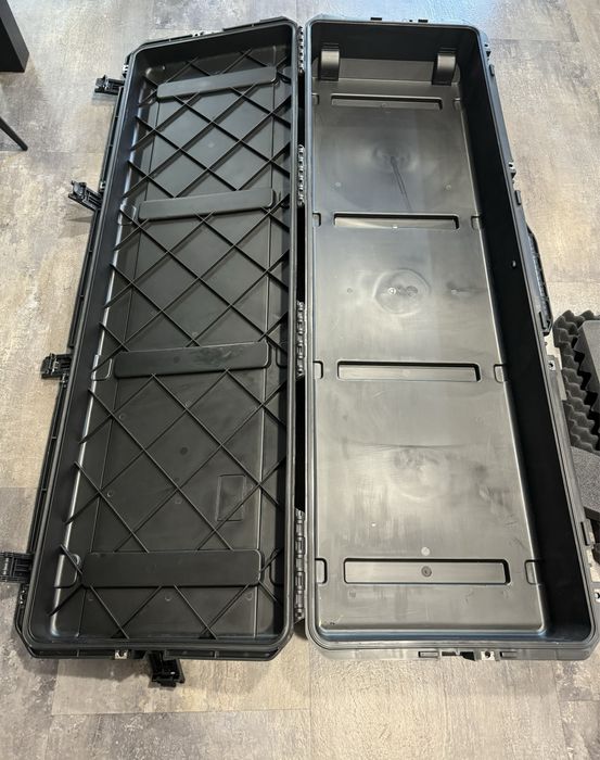 Skrzynia trznsportowa SKB cases duża