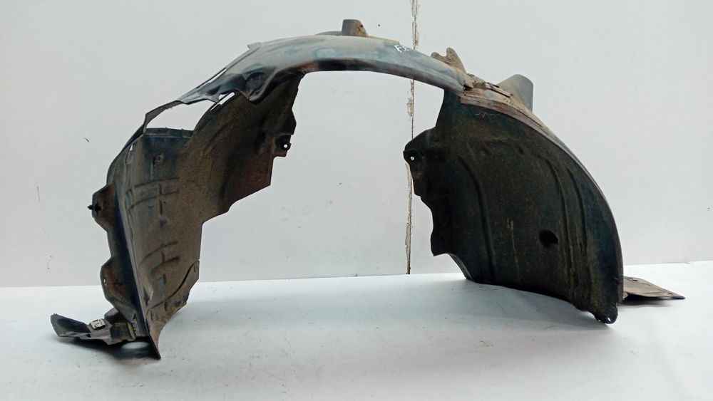 Cava roda frente esquerda MERCEDES-BENZ Classe C Carrinha (S205)