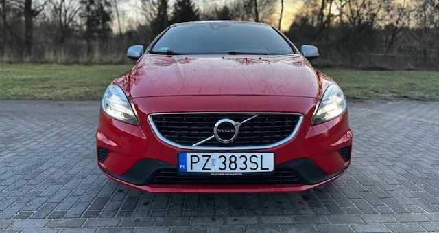 Volvo V40 T3 R-design